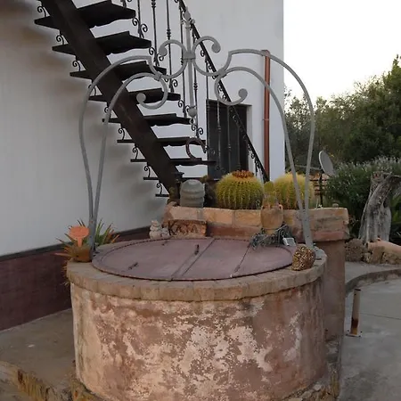 Landhuis Casa Vacanze Nora Broncasa